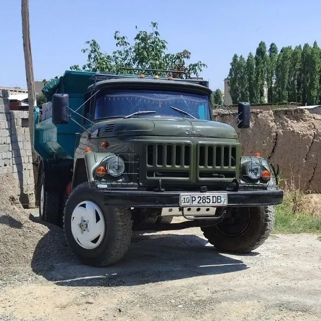 Moskovskiy zil sotiladi! 2 Moskovskiy zil sotiladi! 2