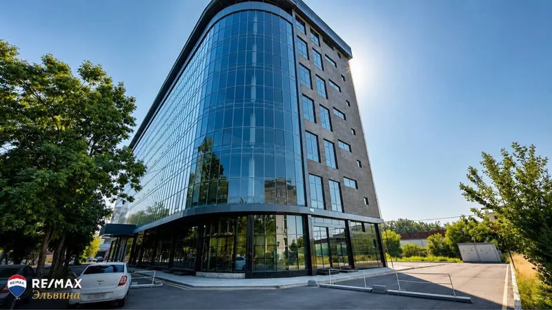 Remax Эльвина | Шота Руставели 20 соток 8 этажей 1