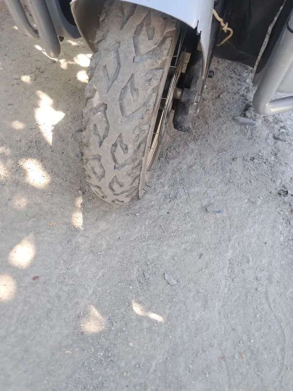 3 ayoqli skuter tomlii muravey ham buladii yangi 3ta balon quyilgan 3