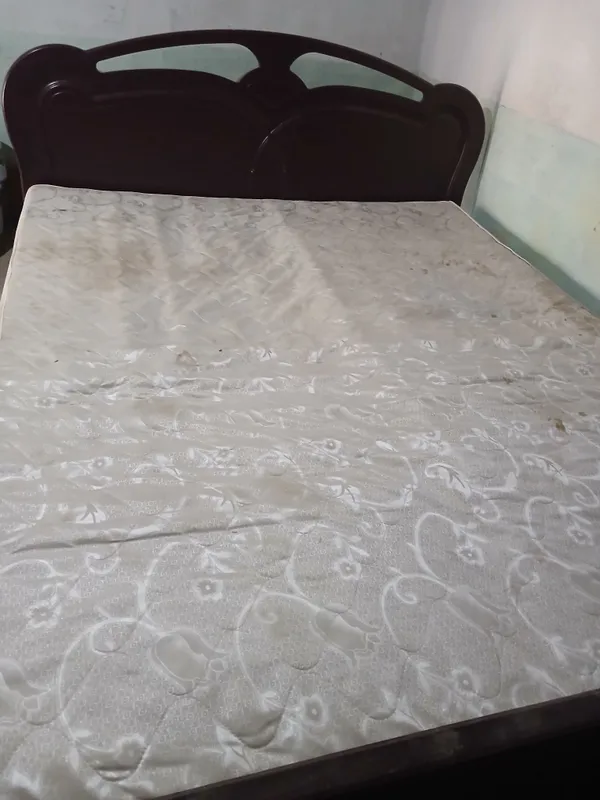 spalni divan 2kishili sotiladi 4