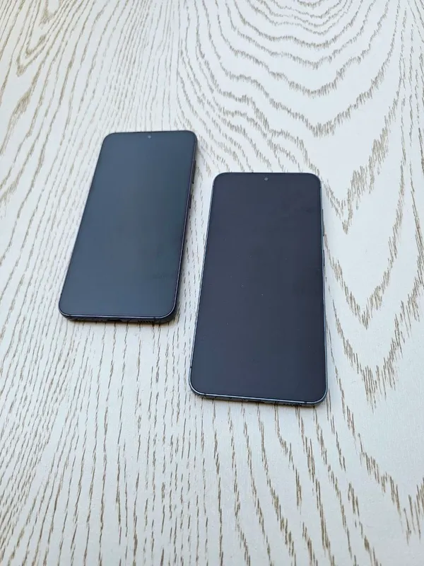 Samsung Galaxy S23 Plus (5G) 2 Samsung Galaxy S23 Plus (5G) 2