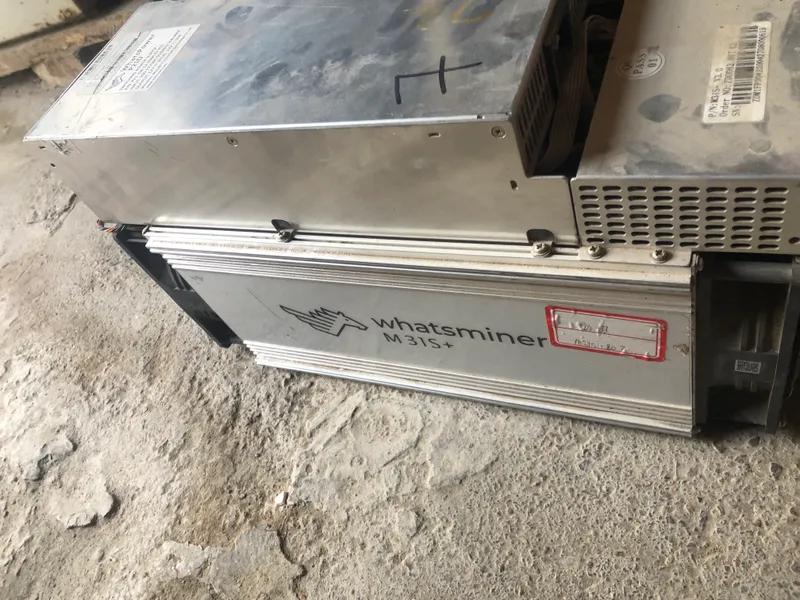 Whatminer M31S+ 1 Whatminer M31S+ 1