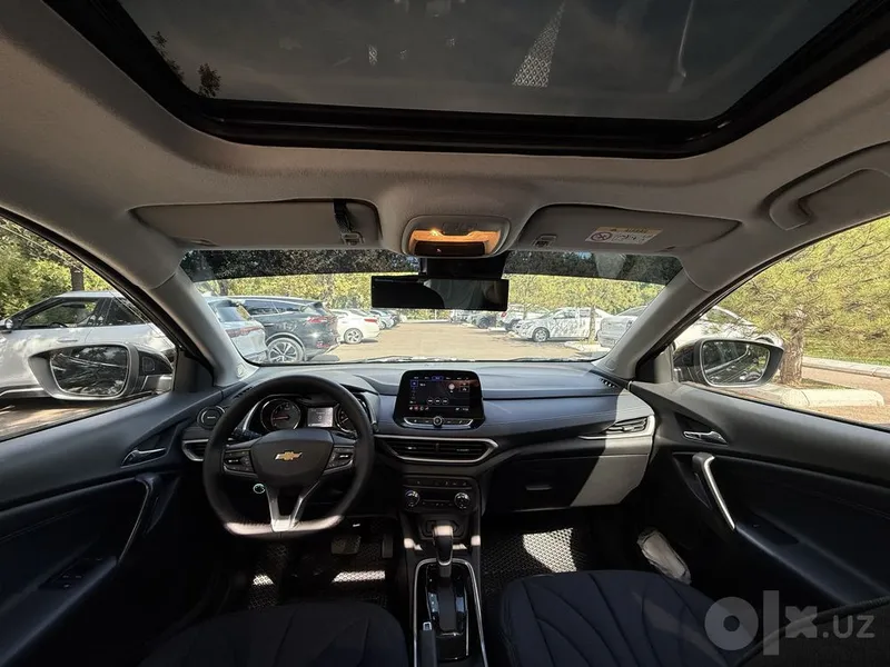 Chevrolet Tracker 2 Premier с люком, идеальное состояние, готов к эксплуатации 9 Chevrolet Tracker 2 Premier с люком, идеальное состояние, готов к эксплуатации 9