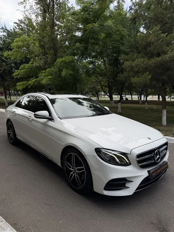 Mercedes Benz W213 E200 2 Mercedes Benz W213 E200 2