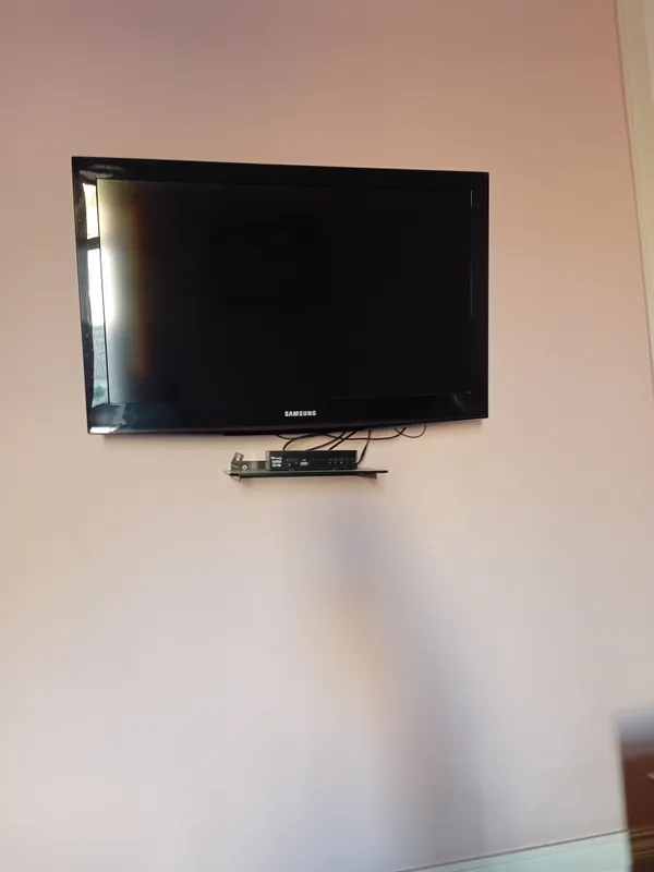 televizor samsung va tuneli bilan 2