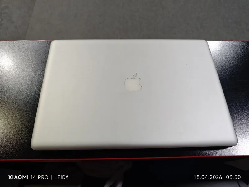 MacBook Pro ekran 17 core i7 — фото 1