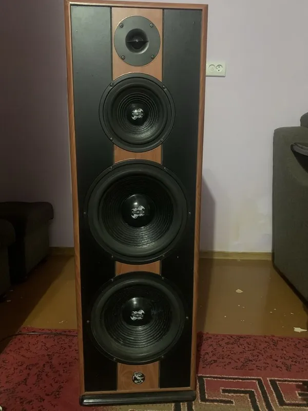 Колонки сабуфер 2