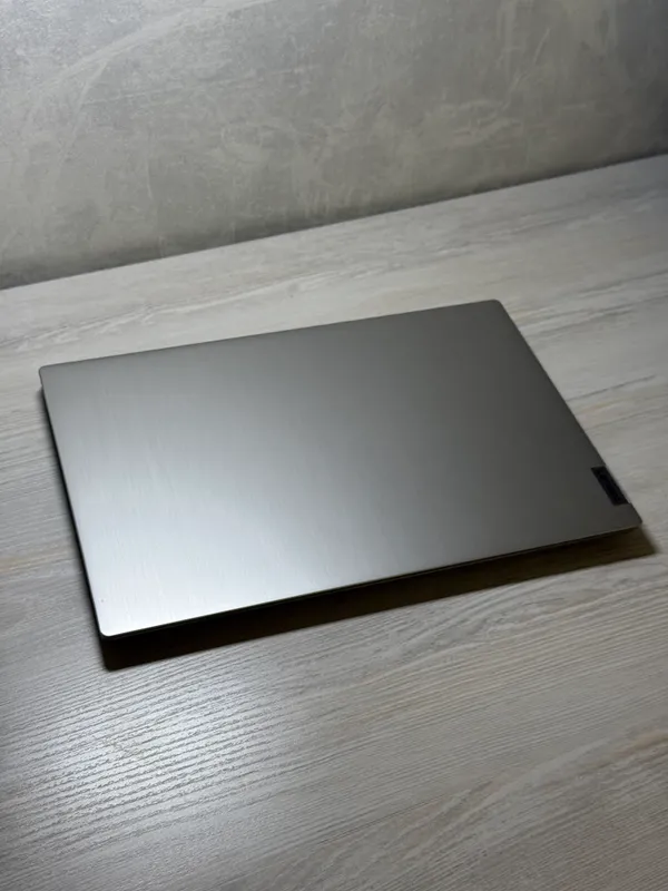 Lenovo noutbuki 1Tb 2