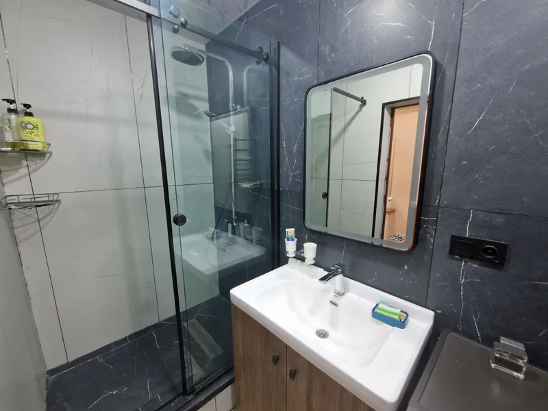 Продаётся 3-комнатная квартира, 70 м², Мирабадский район (ориентир: магазин «Жемчуг»), с ремонтом 7
