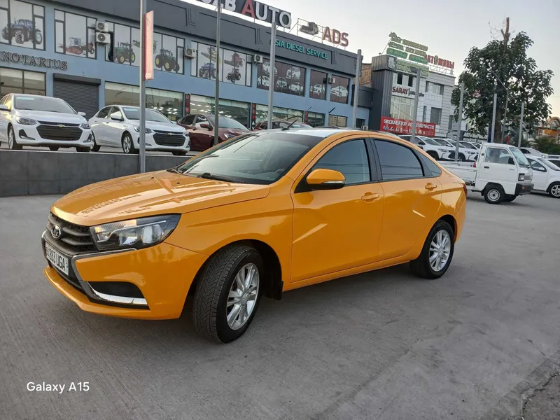 LADA VESTA год 2019 2 LADA VESTA год 2019 2