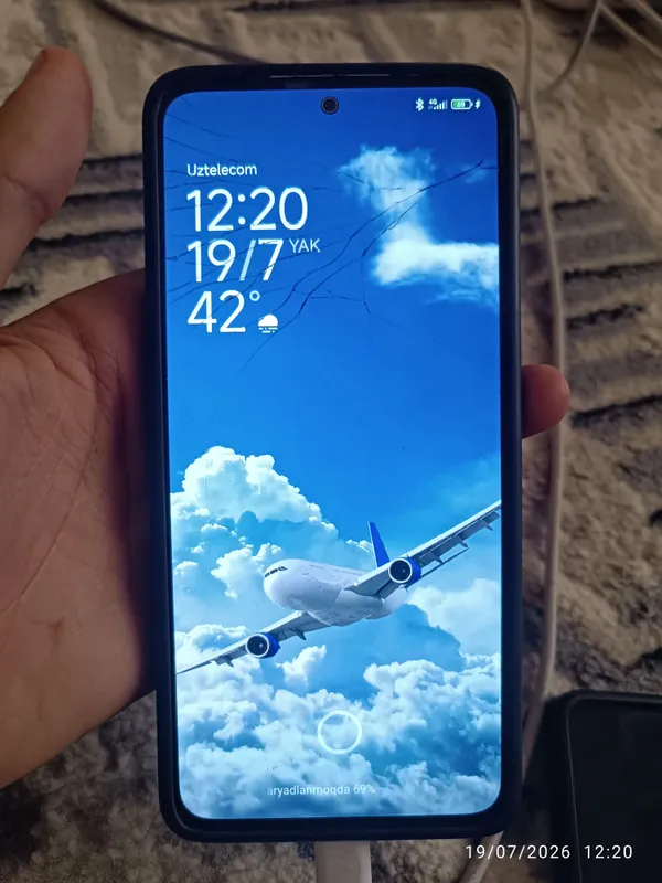 Продаётся Redmi Note 13 3 Продаётся Redmi Note 13 3