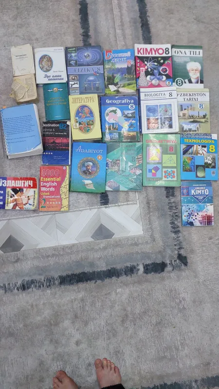 Книги по 15 000 сум.
