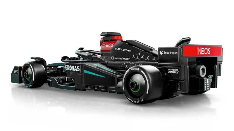 Mercedes Formual 1 Speed Champions Lego konstruktori 3 Mercedes Formual 1 Speed Champions Lego konstruktori 3