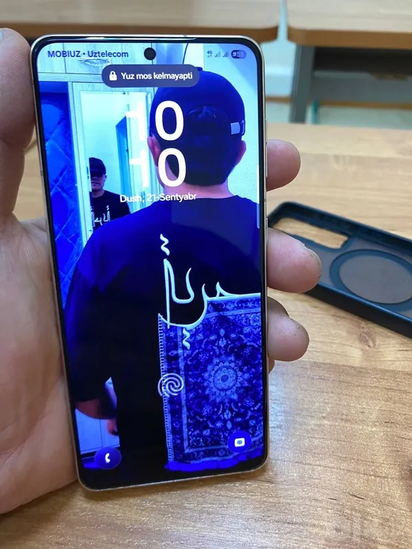 Samsung S21 5G идеальный 5 Samsung S21 5G идеальный 5