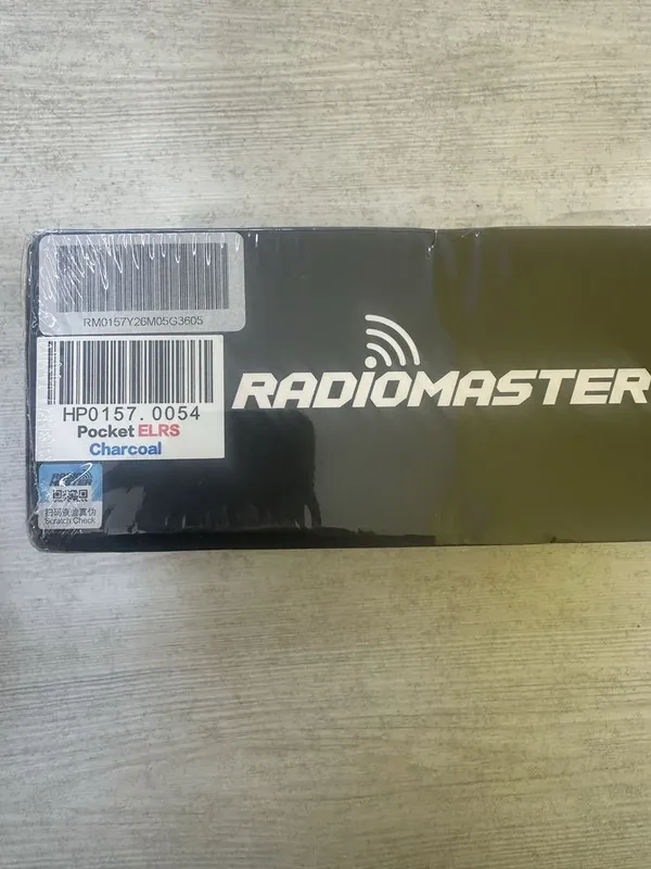 Radiomaster pocket dron samalyot va robowar uchun 3