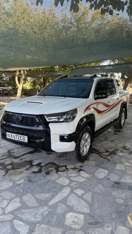 Toyota Hilux сотилади 2008йил 1 Toyota Hilux сотилади 2008йил 1