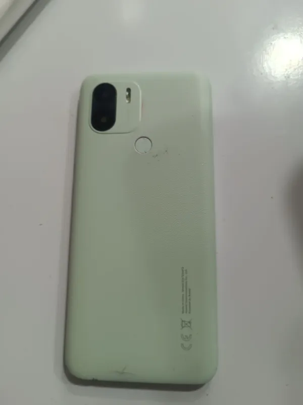 redmi a 1+  ekran ketgan