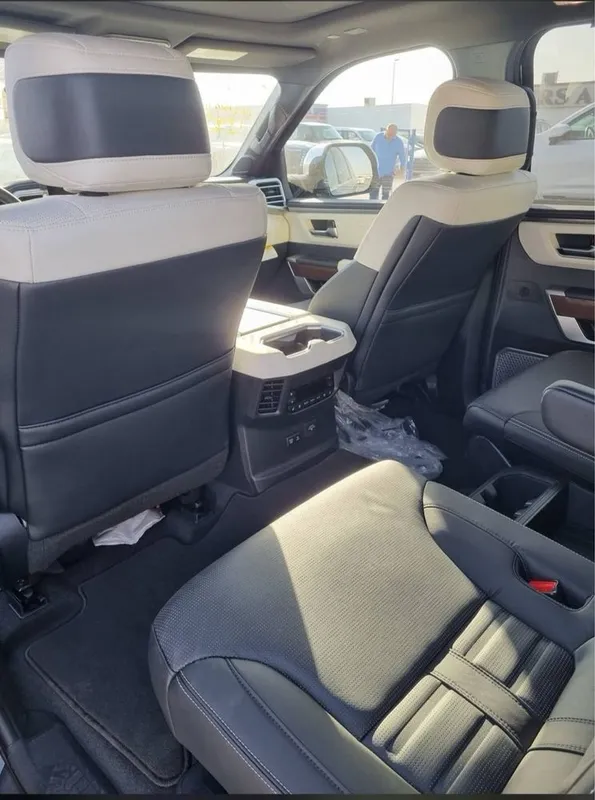 Toyota Sequoia Capstone 2025 год 4 Toyota Sequoia Capstone 2025 год 4