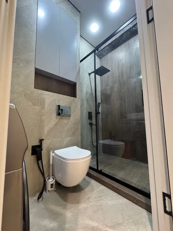 Yunusobodda 40 m² maydonli 2 xonali kvartira sotiladi · ID 43521 8 Yunusobodda 40 m² maydonli 2 xonali kvartira sotiladi · ID 43521 8