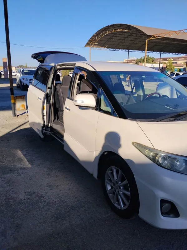 Продаётся Toyota Estima, состояние отличное 4 Продаётся Toyota Estima, состояние отличное 4