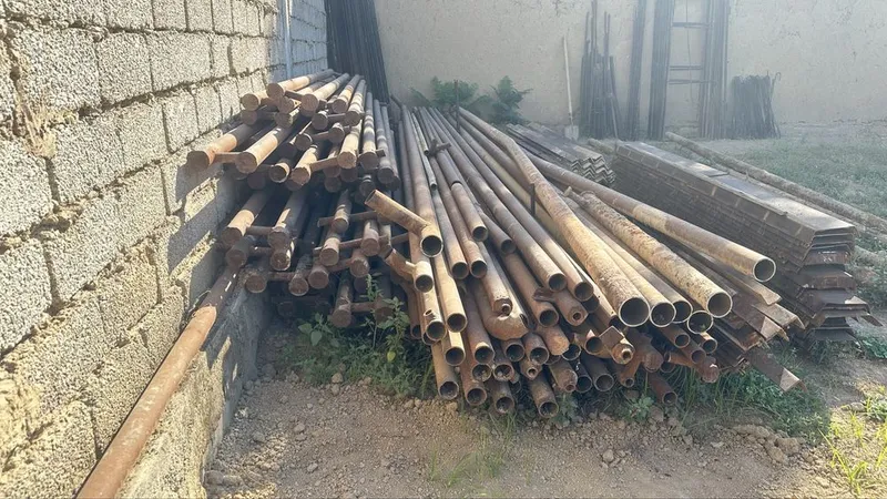 Продам б/у российские трубы, уголки в отличном состоянии! 1 Продам б/у российские трубы, уголки в отличном состоянии! 1