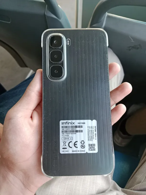 Infinix Hot 60i 128 ГБ 8 1 Infinix Hot 60i 128 ГБ 8 1