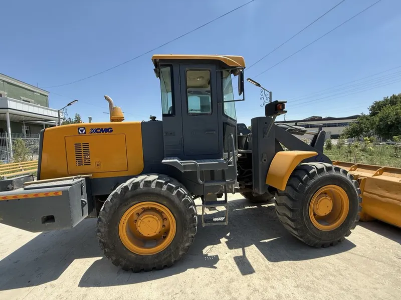 XCMG LW300FN frontal yuklagich XCMG LW300FN Фронтальный погрузчик 4