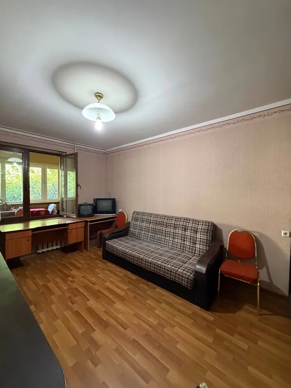 Продаётся просторная 3-комнатная квартира 80 м² в кирпичном доме — фото 2