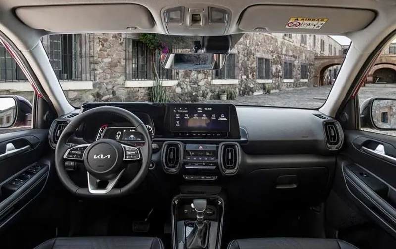 Продаю Kia Sonet Prestige Full позиция — фото 1