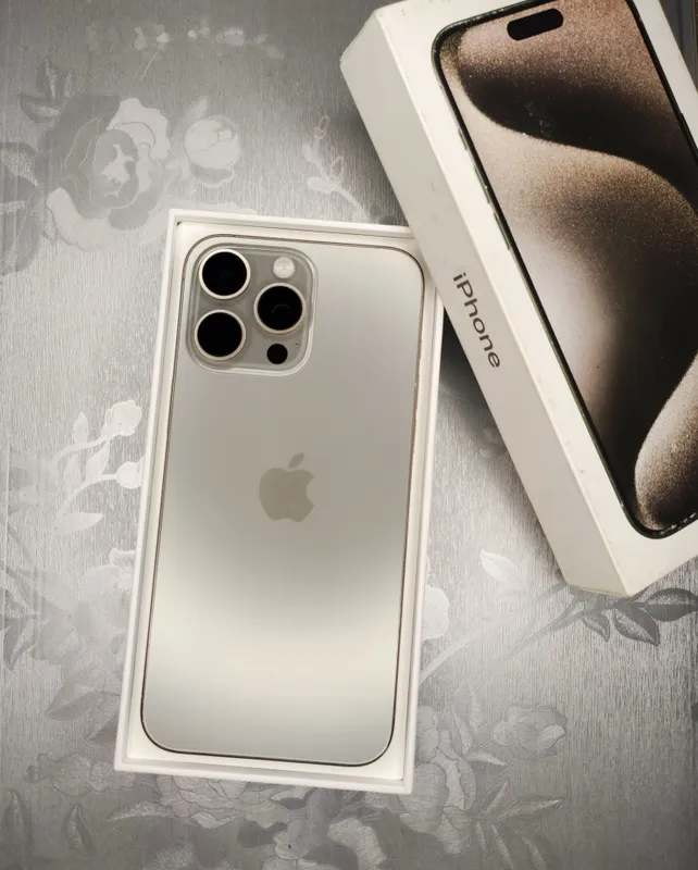 iPhone 15 Pro Max