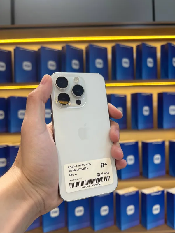 I PHONE 15 PRO