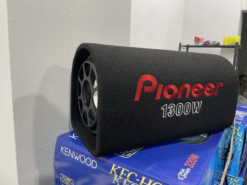 pioneer Subwoofer sambufer bo’chka Usiliteli o’zi bilan universal Bass