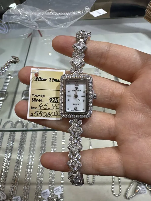 Serebriniy soat 925 proba