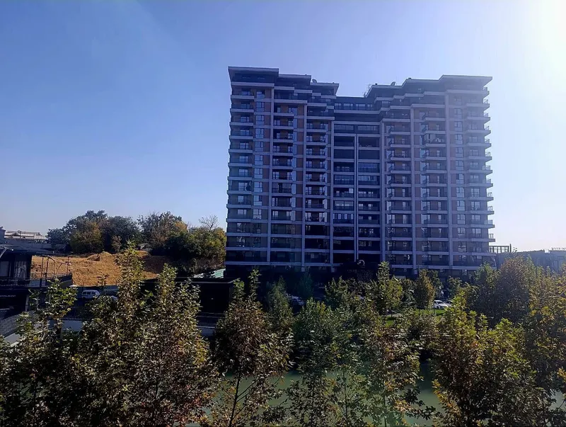 SEOUL MUN, Продам 44m² потолок: 6.5 метров КОРОБКА 2-этаж. — фото 2