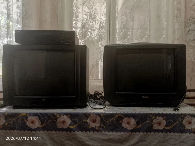 Rangli televizorlar sotaman 1