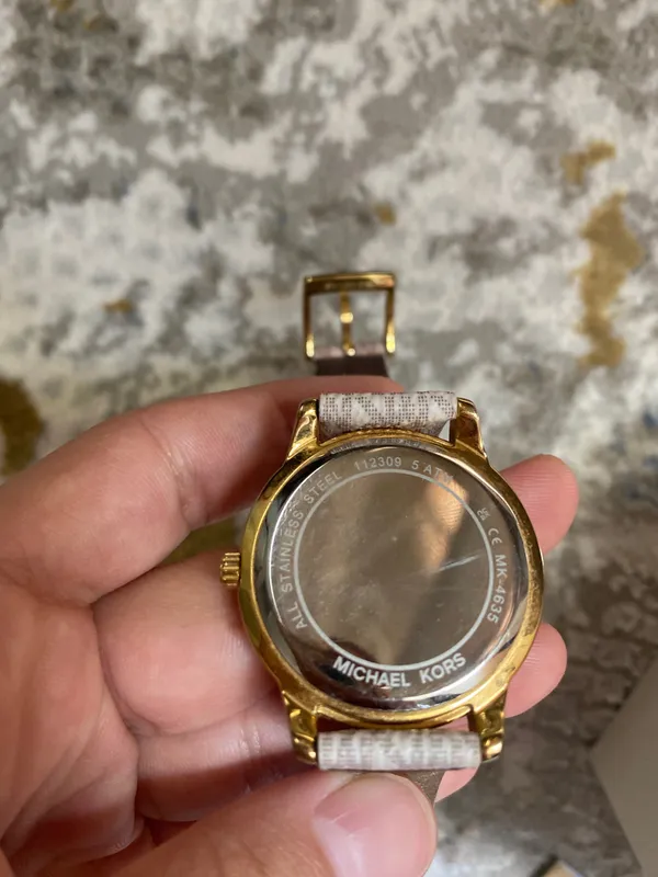Часы Michael Kors 5 Часы Michael Kors 5