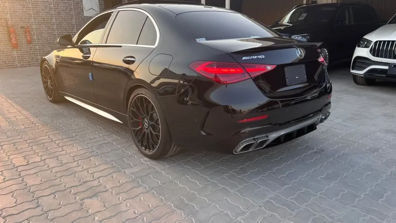 Mercedes Benz AMG W206 6.3 S Performance — фото 1
