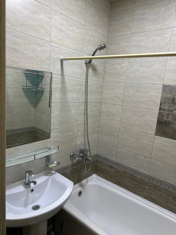 2-комнатная квартира, 60 м², Юнусабад 10