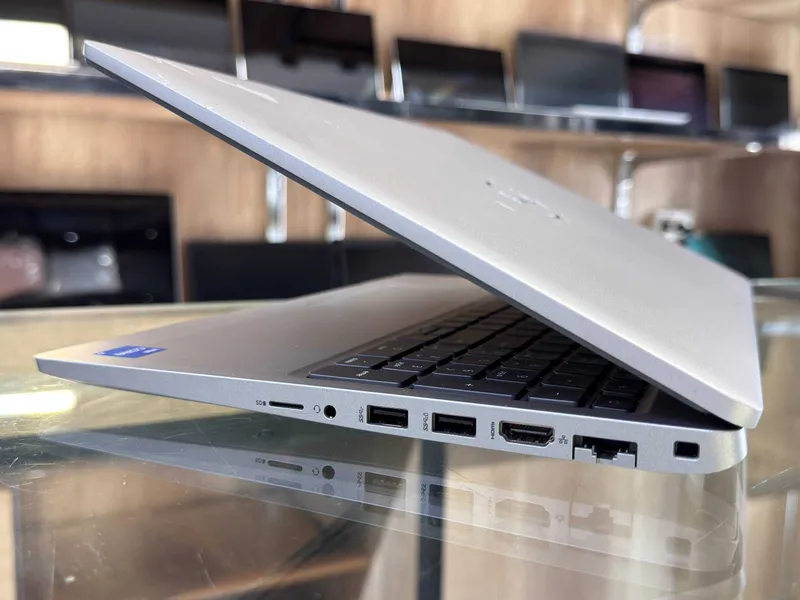 DELL Latitude 5520 Intel Core i5-1135G7 озу16гб 256ssd — фото 3
