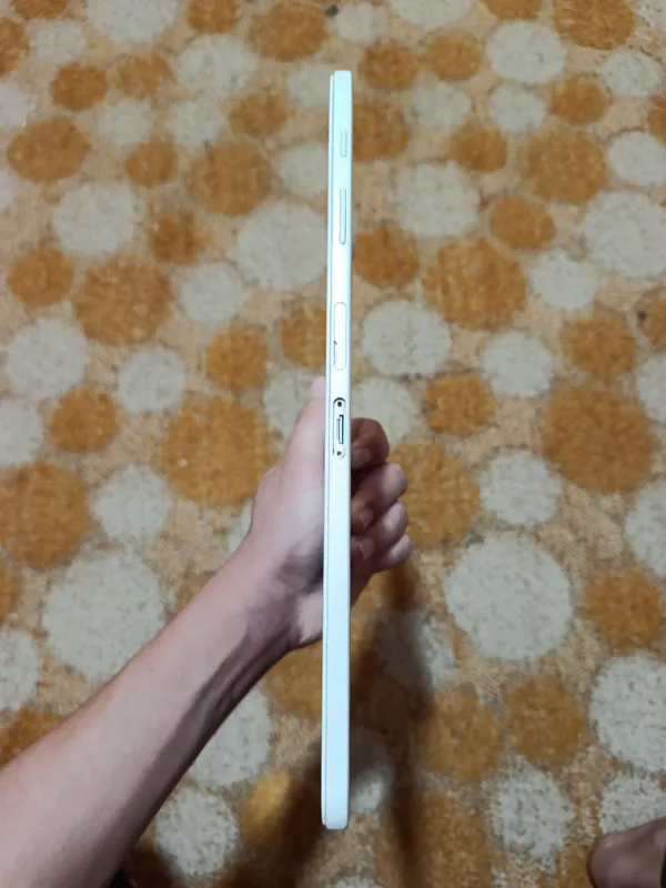Samsung Tab A 2016 — фото 2