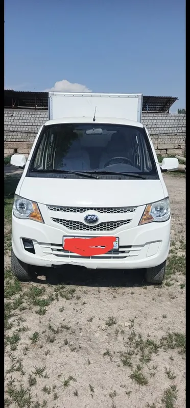 Lifan 2016 4 eshikli Metan+benzin Yuk tash 1