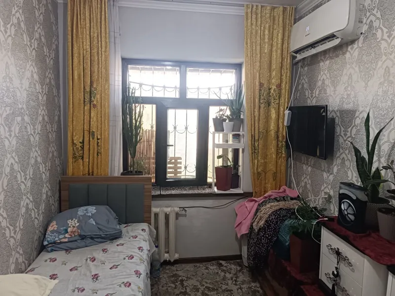 Продается 3-комнатная квартира, Спутник-4 2