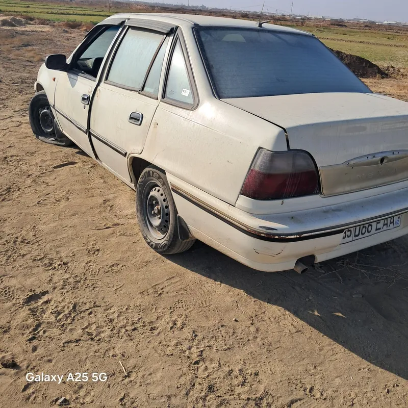 Нексия сотилади 5