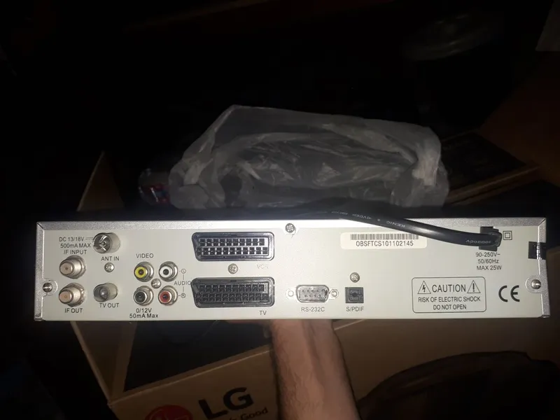 Ресивер Openbox® F-300FTA 2 Ресивер Openbox® F-300FTA 2