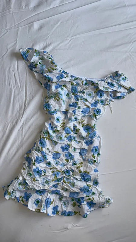 Платье Zara Xs