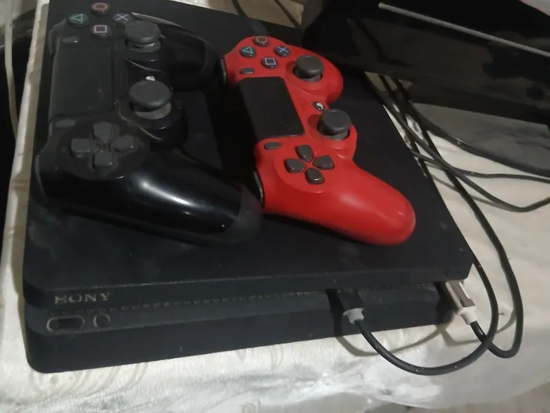 PlayStation 4 Pro 1 PlayStation 4 Pro 1