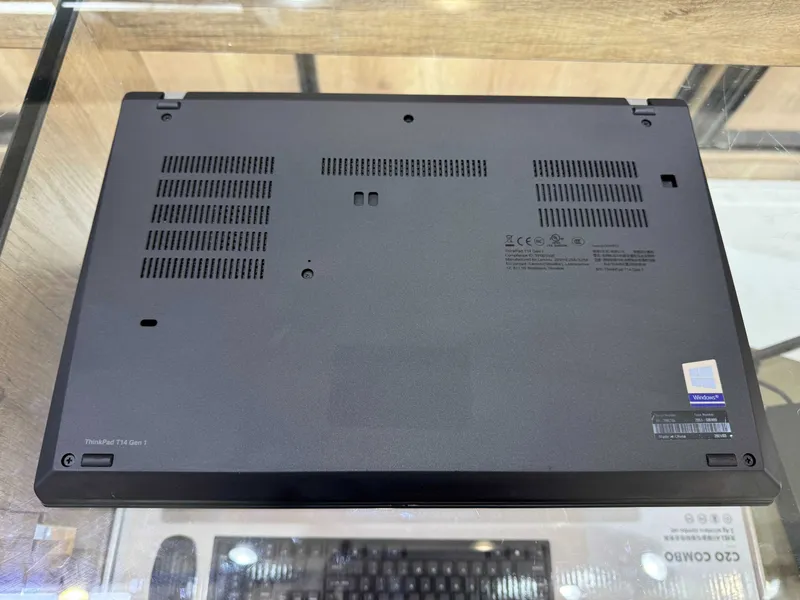 Lenovo ThinkPad T14 Intel Core i5-10310U, 16 GB tezkor xotira, 256 GB SSD 6 Lenovo ThinkPad T14 Intel Core i5-10310U, 16 GB tezkor xotira, 256 GB SSD 6