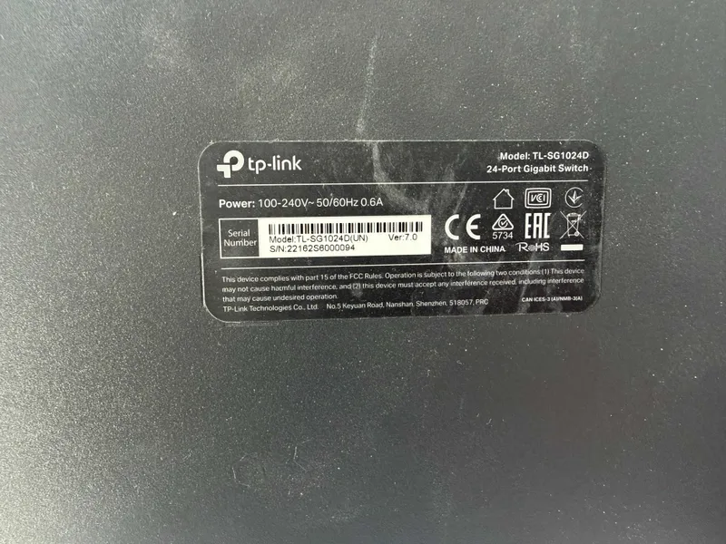 tp-link 24-port gigabit switch — фото 1