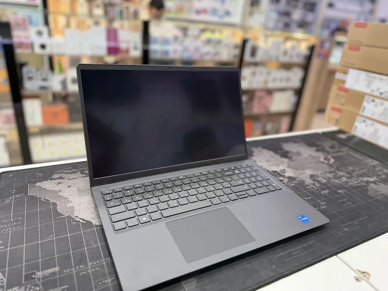 Dell 15