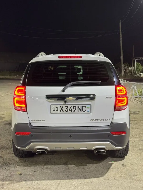 Captiva 3 plus sotiladi 2015 yil narxi 12200$ kelishamiz 5